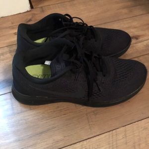 Nike free size 7.5